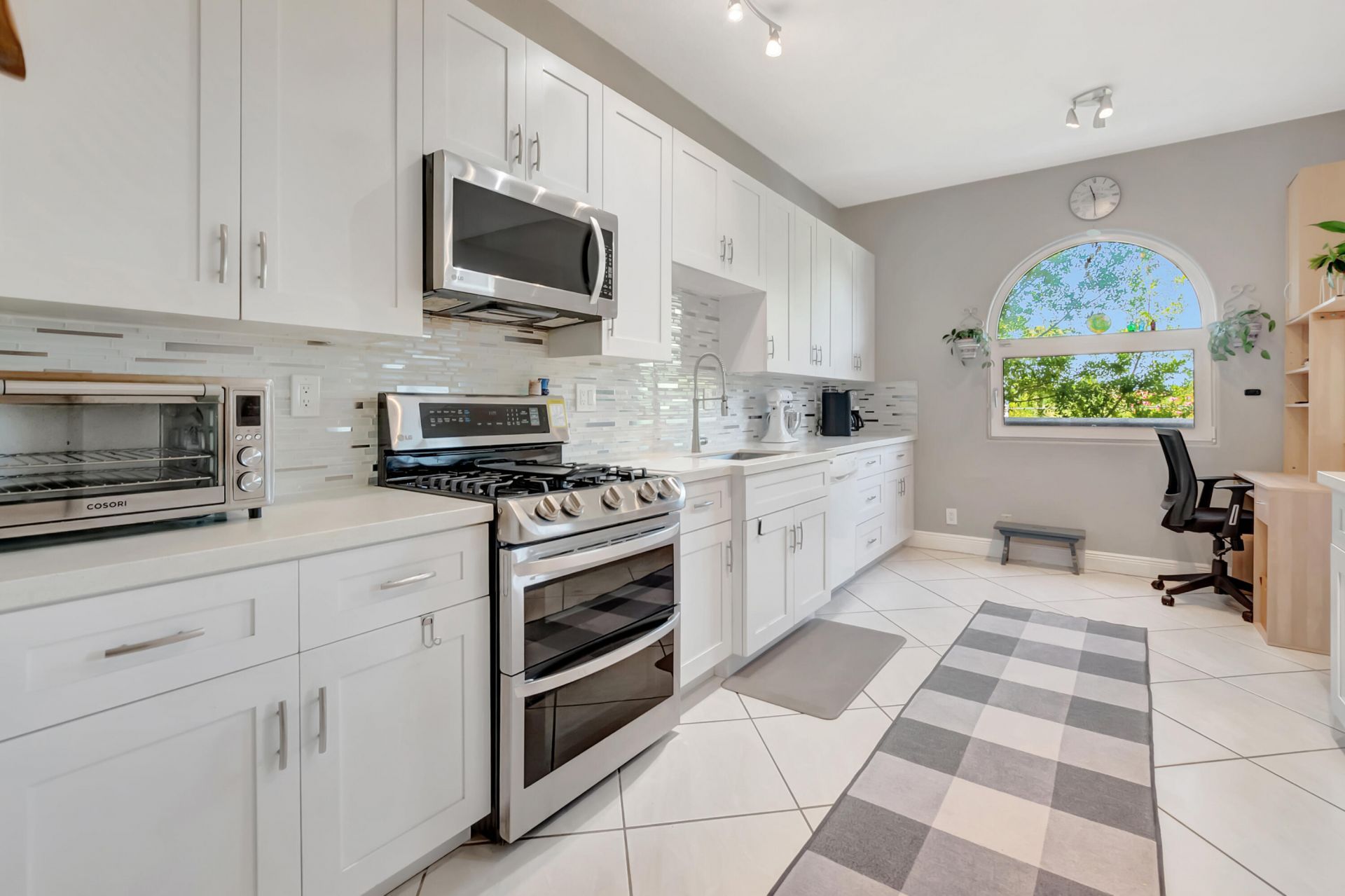 1776 Bay Drive, Pompano Beach, FL 33062 Photo