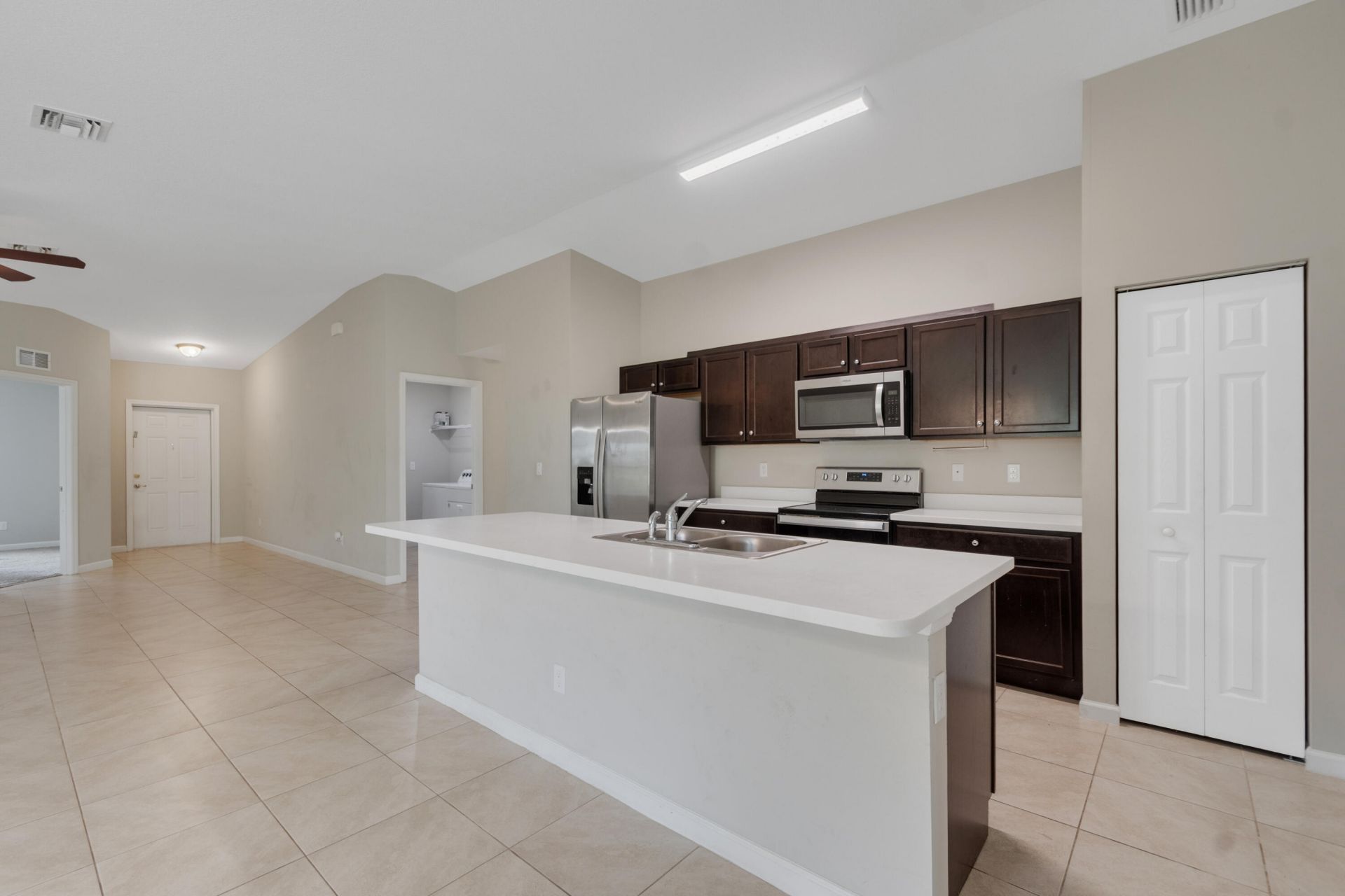 718 NE Perch Lane, Port Saint Lucie, FL 34983 Photo