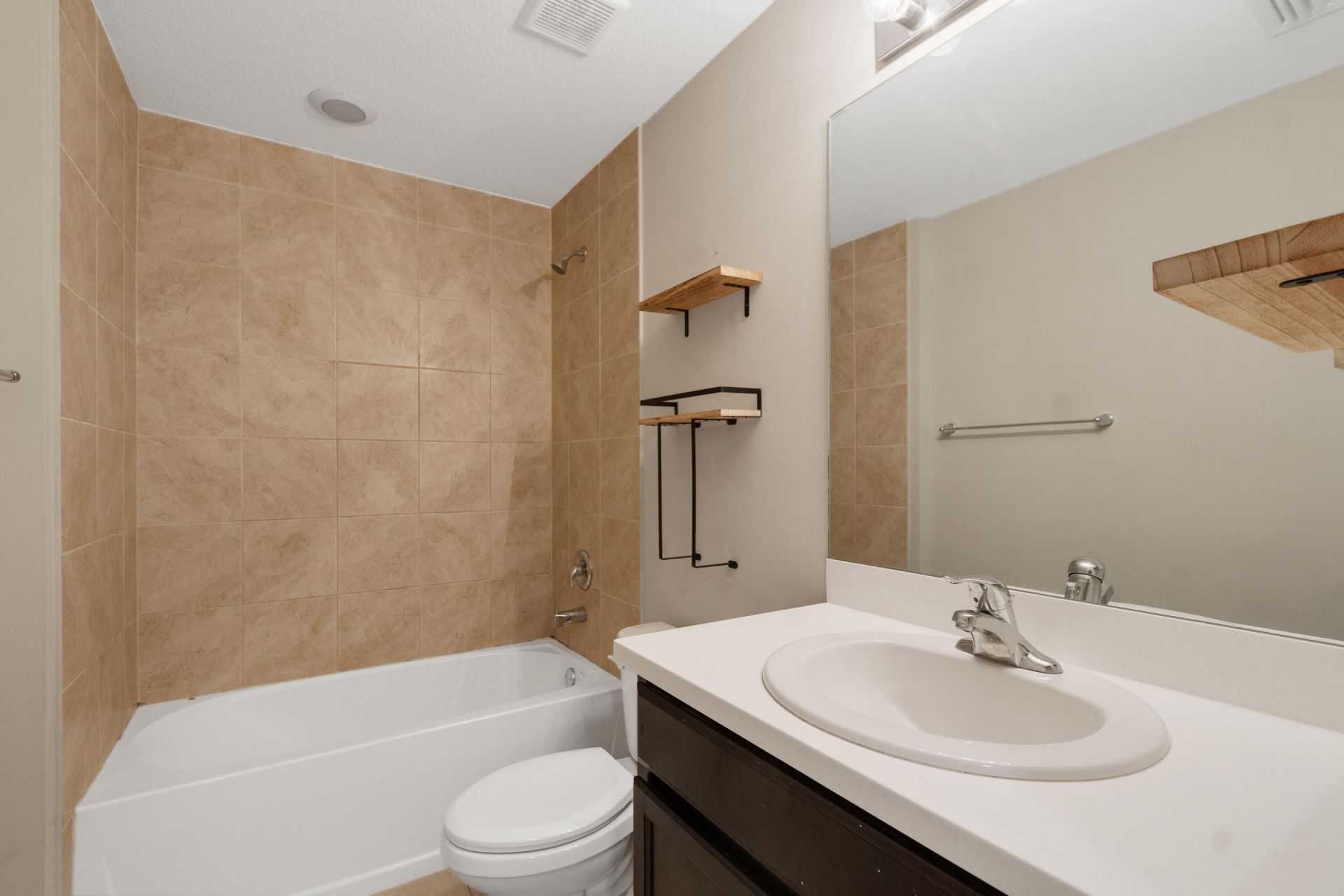 718 NE Perch Lane, Port Saint Lucie, FL 34983 Photo