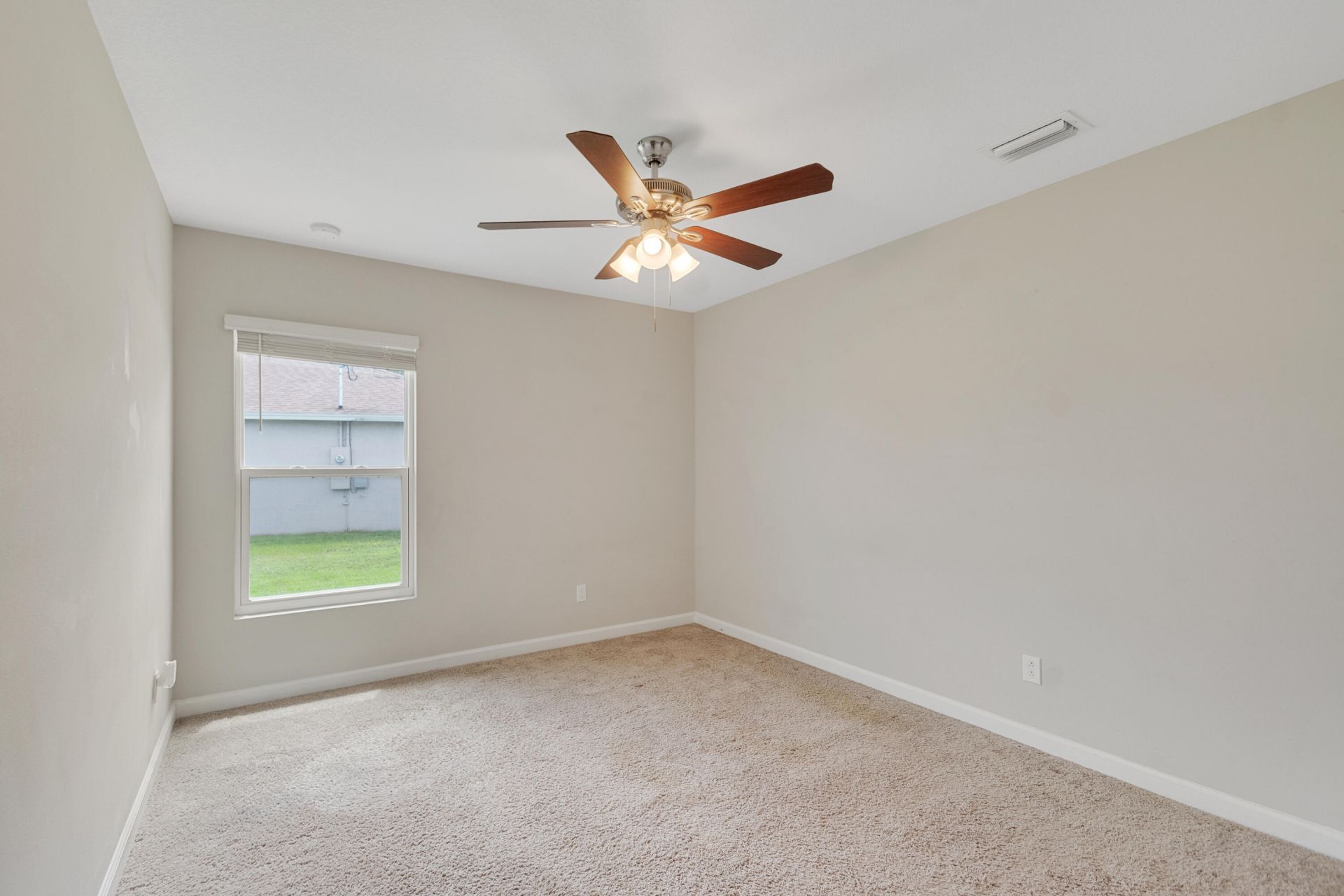 718 NE Perch Lane, Port Saint Lucie, FL 34983 Photo