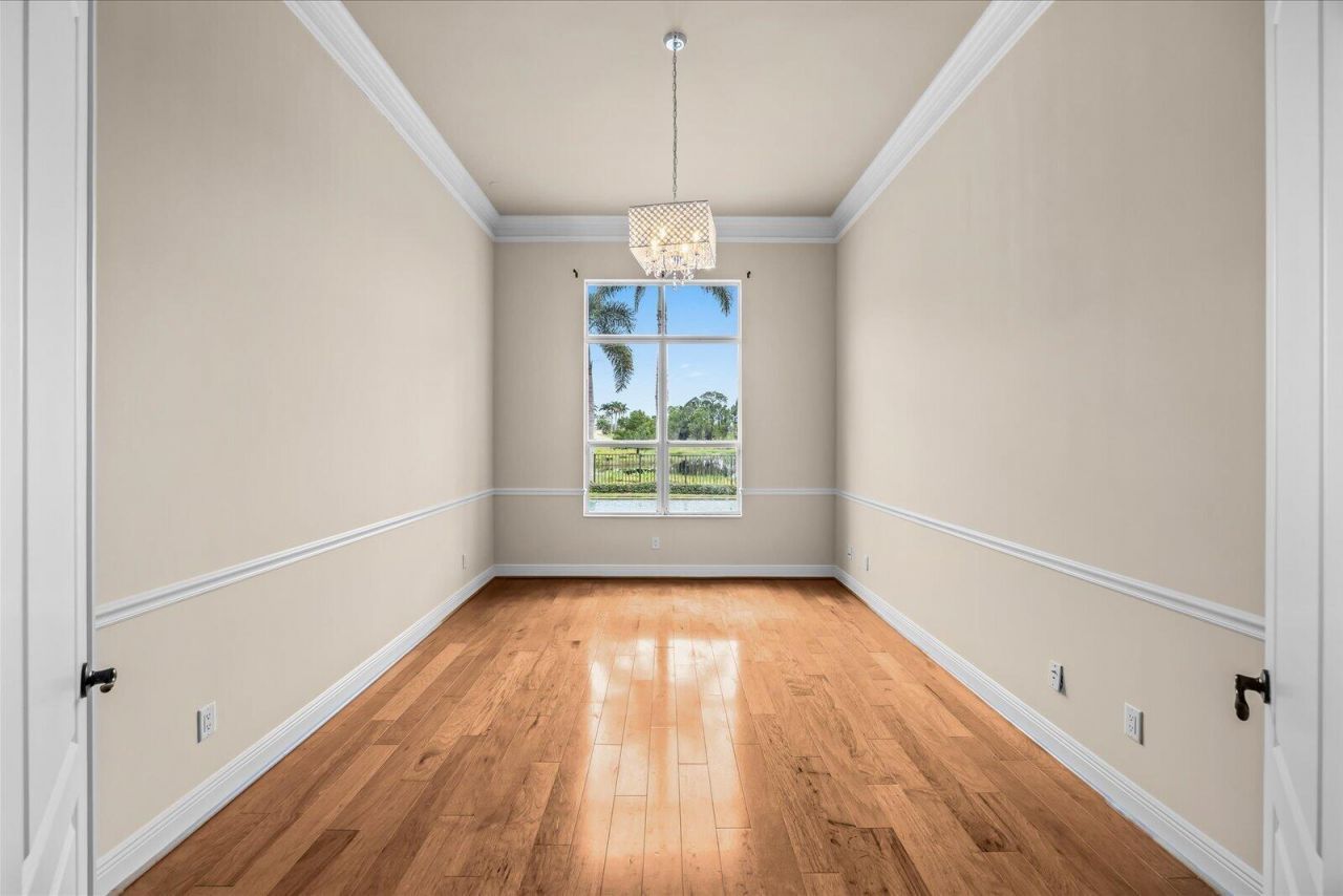 102 SE Rio Casarano, Port Saint Lucie, FL 34984 Photo