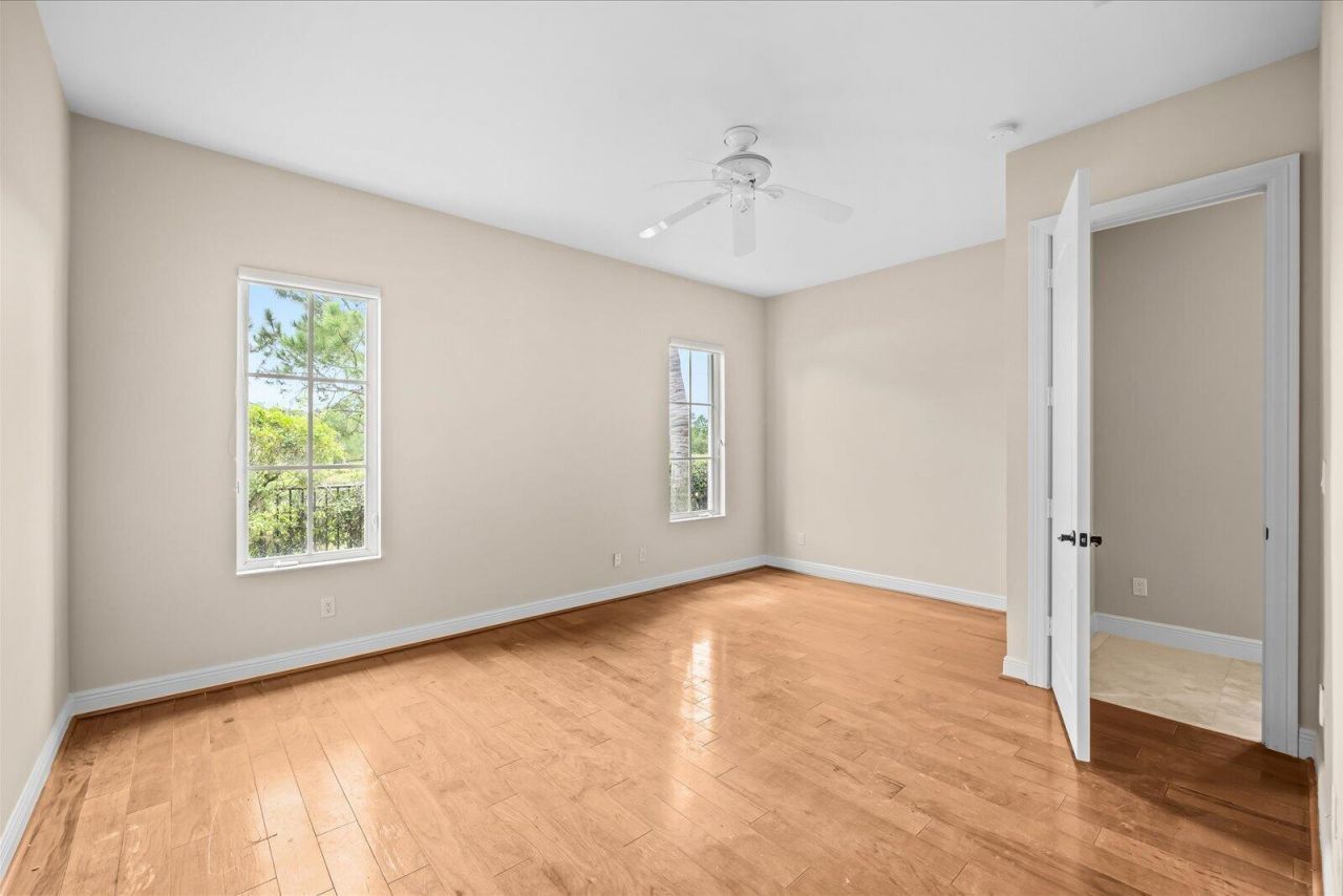 102 SE Rio Casarano, Port Saint Lucie, FL 34984 Photo