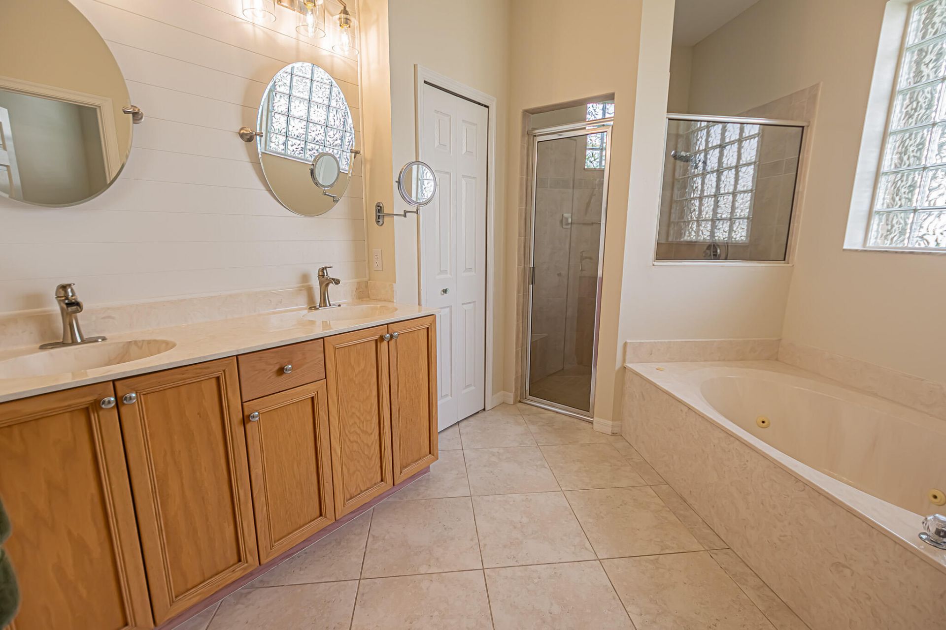 208 SW Whitewood Drive, Port Saint Lucie, FL 34953 Photo