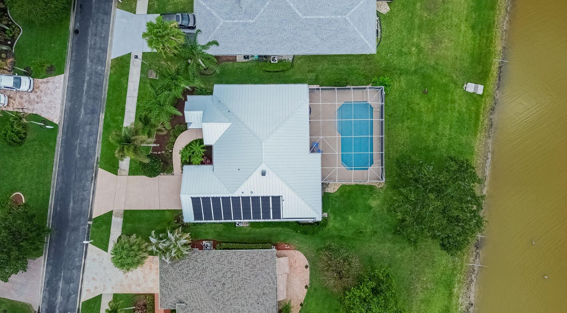 208 SW Whitewood Drive, Port Saint Lucie, FL 34953 Photo
