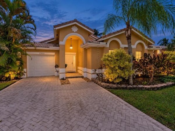 15466 SW 143RD Terrace, Miami, FL 33196