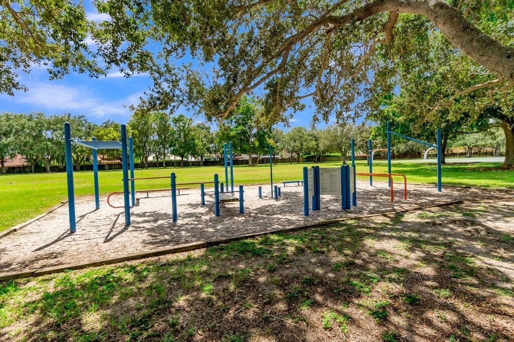 15466 SW 143rd Terrace, Miami, FL 33196 Photo
