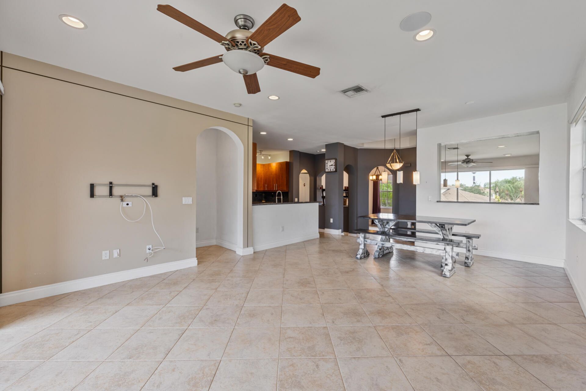 6380 Bella Circle, Unit 905, Boynton Beach, FL 33437 Photo