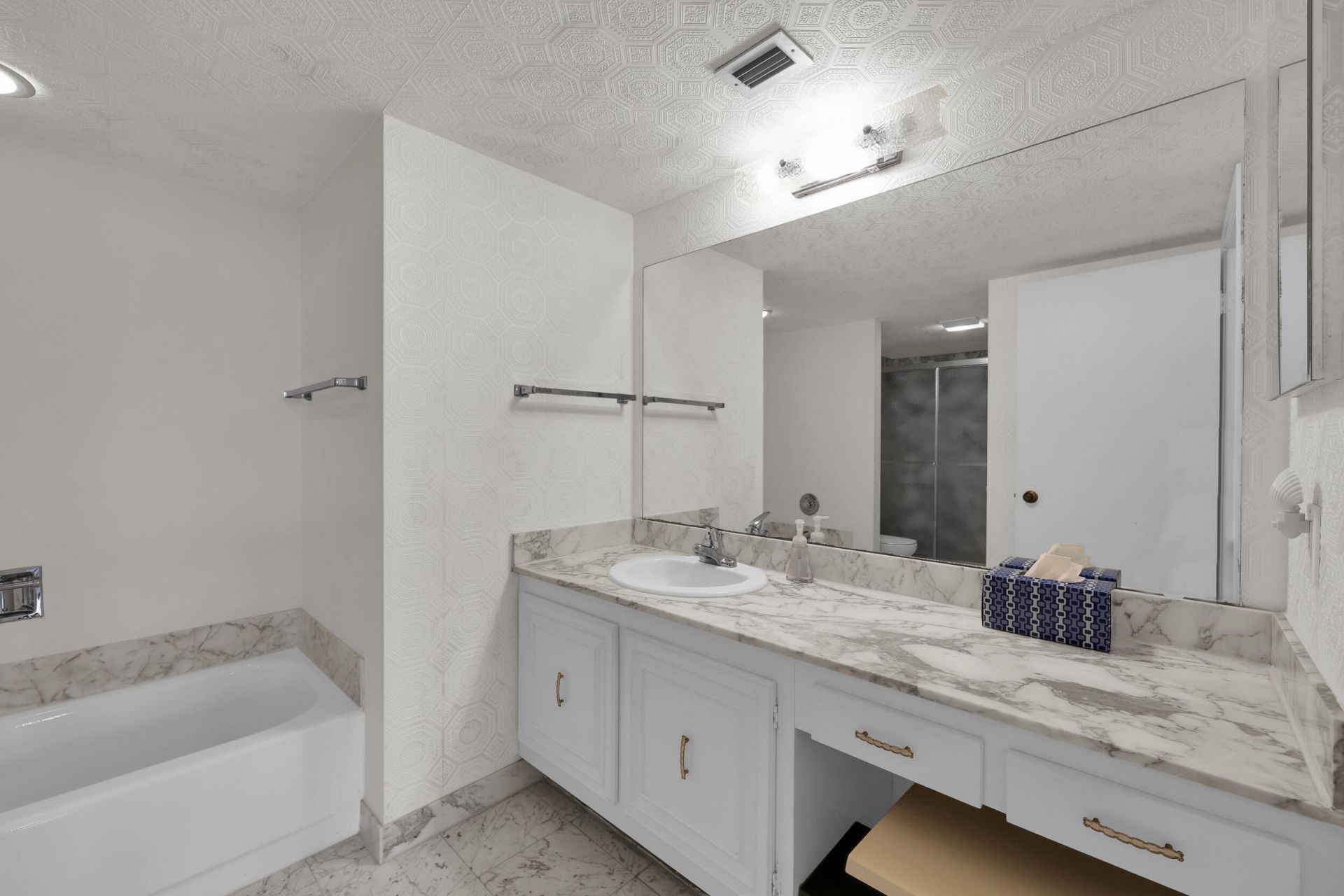 3400 N Ocean Avenue, Unit 1605, Singer Island, FL 33404 Photo