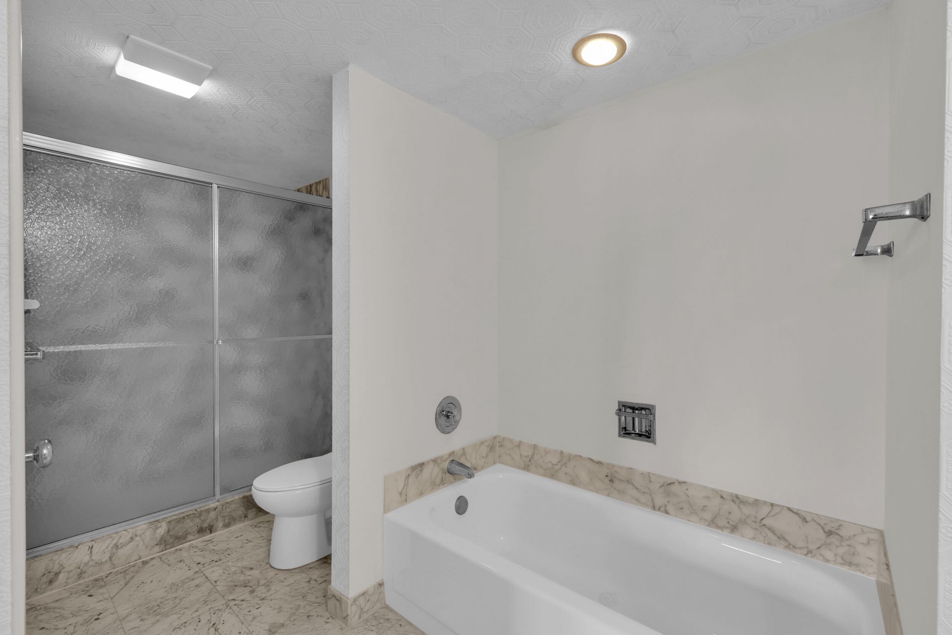 3400 N Ocean Avenue, Unit 1605, Singer Island, FL 33404 Photo