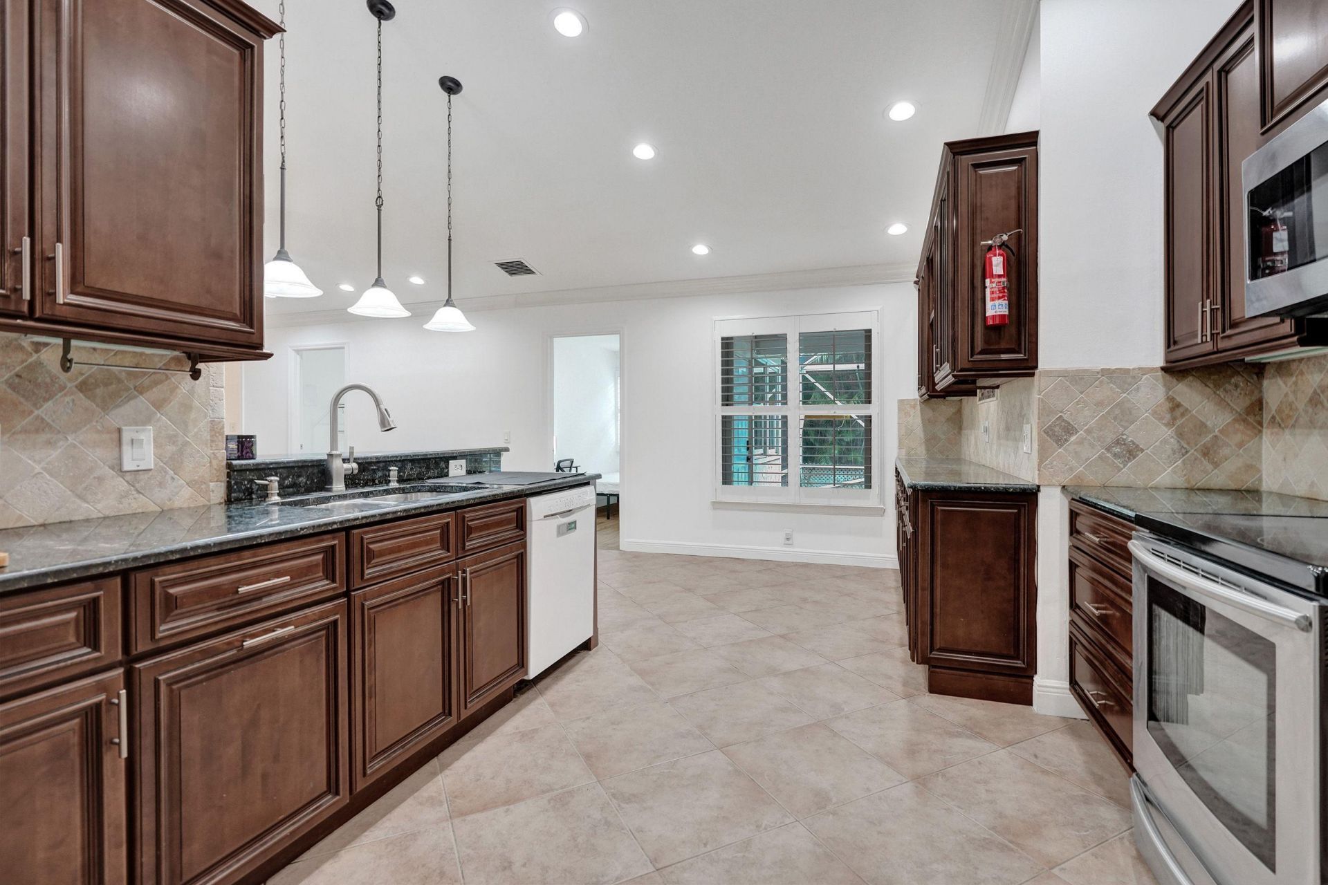 468 SW Prado Avenue, Port Saint Lucie, FL 34983 Photo