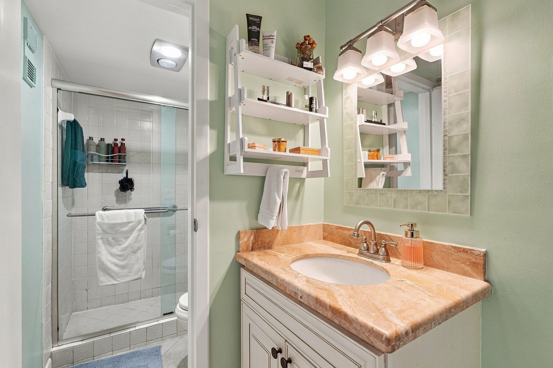 336 Golfview Road, Unit 519, North Palm Beach, FL 33408 Photo