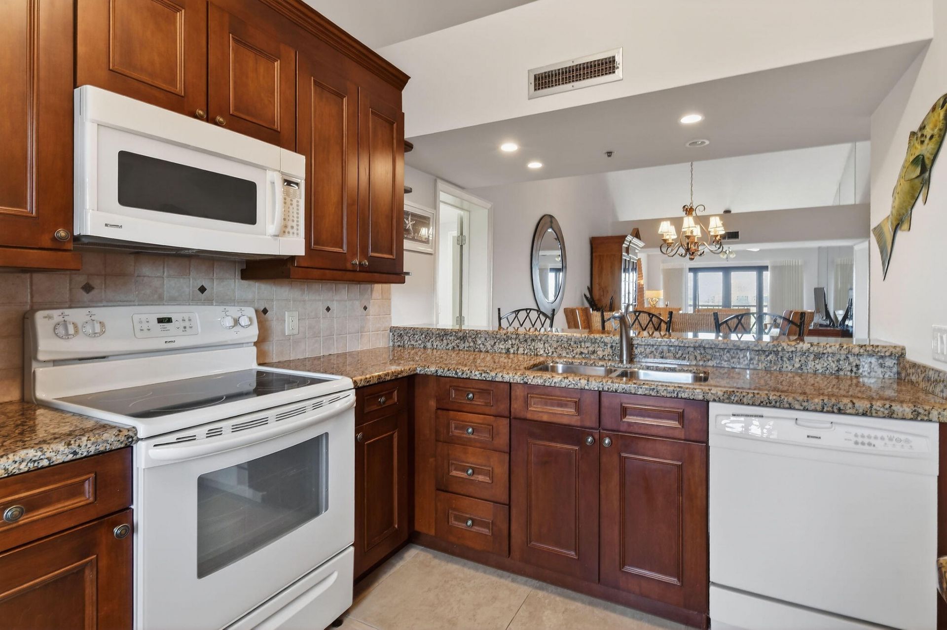 101 Ocean Bluffs Boulevard, Unit 504, Jupiter, FL 33477 Photo