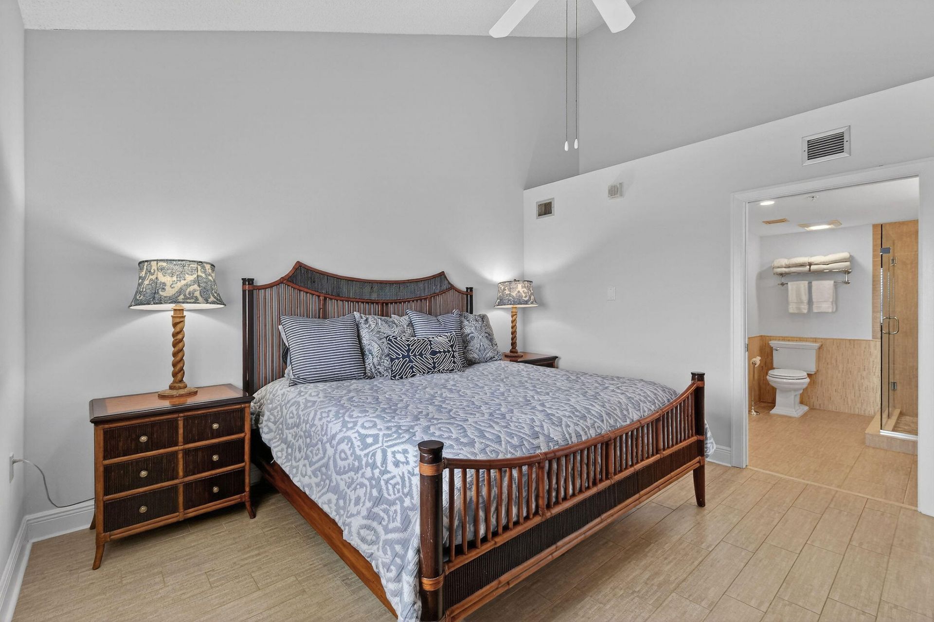 101 Ocean Bluffs Boulevard, Unit 504, Jupiter, FL 33477 Photo