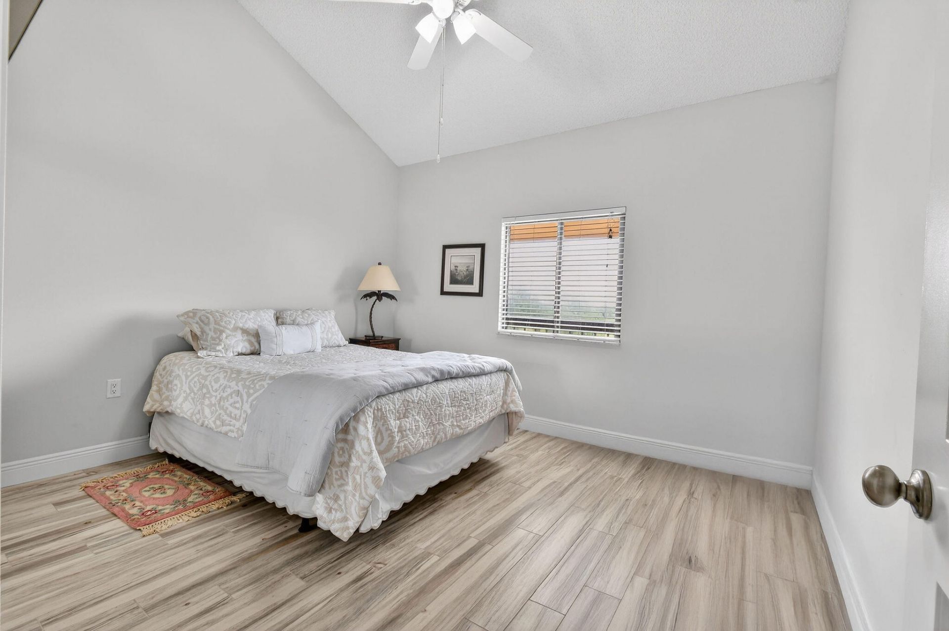 101 Ocean Bluffs Boulevard, Unit 504, Jupiter, FL 33477 Photo