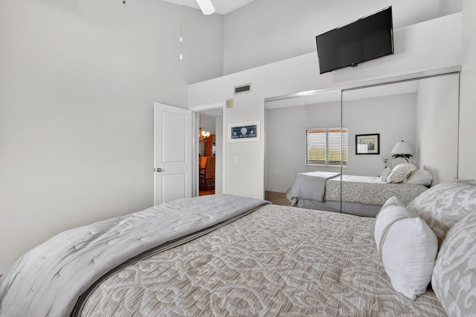 101 Ocean Bluffs Boulevard, Unit 504, Jupiter, FL 33477 Photo