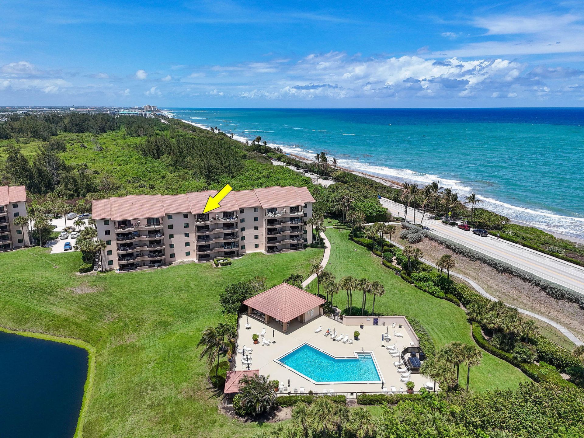 101 Ocean Bluffs Boulevard, Unit 504, Jupiter, FL 33477 Photo