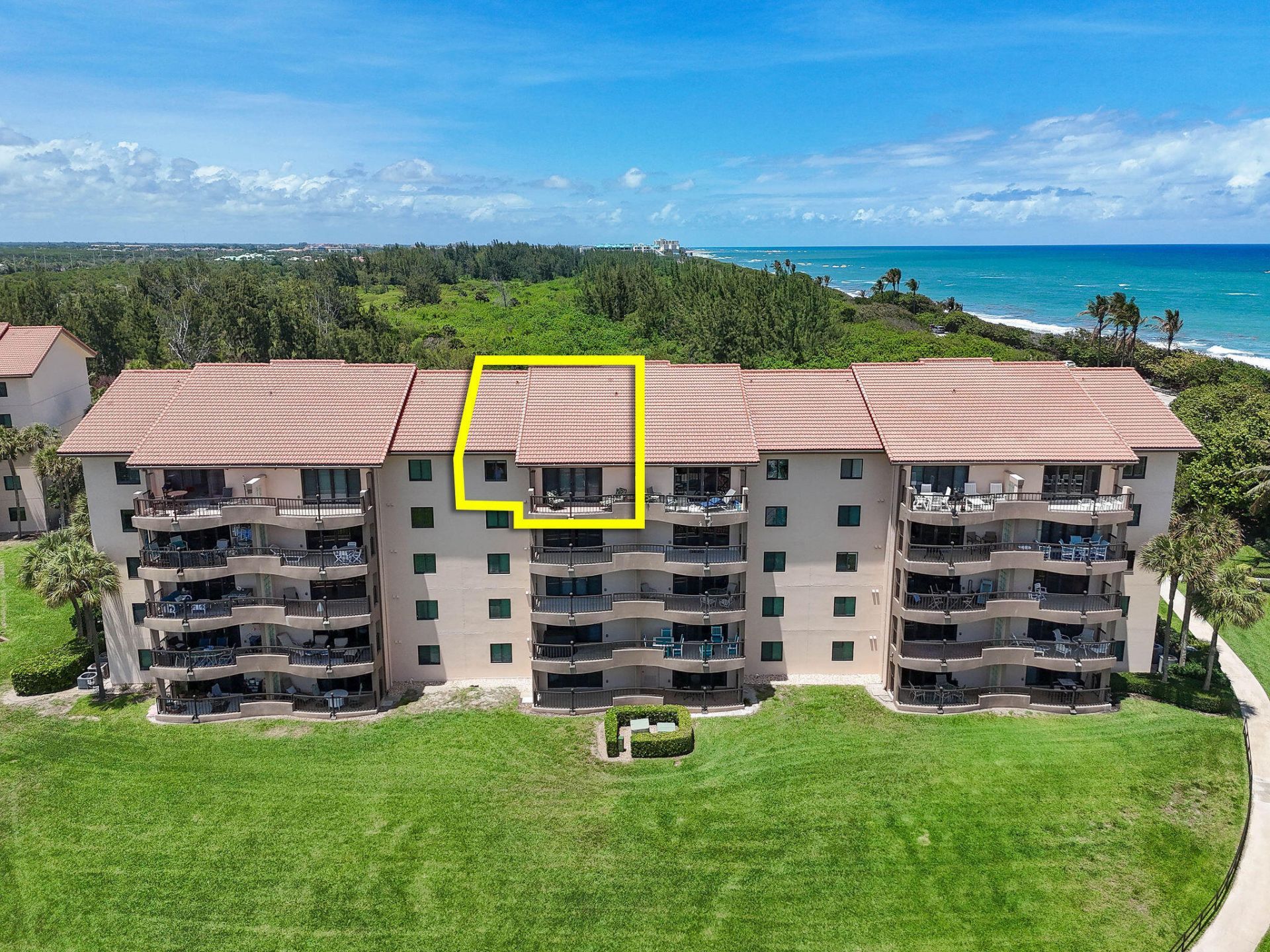 101 Ocean Bluffs Boulevard, Unit 504, Jupiter, FL 33477 Photo