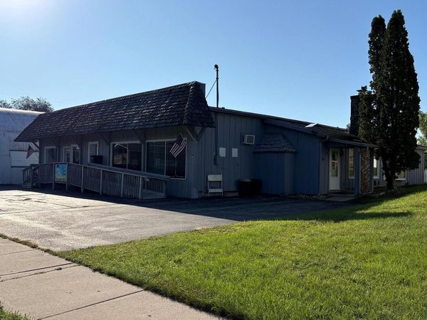 803 MAIN AVENUE, Crivitz, WI 54114