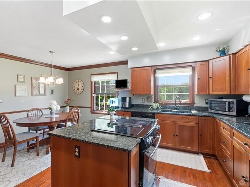 5527 Chenoweth Road, Waynesville, OH 45068 Photo 11