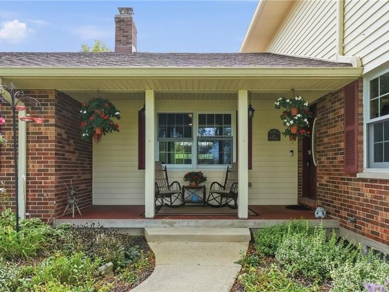5527 Chenoweth Road, Waynesville, OH 45068 Photo 2