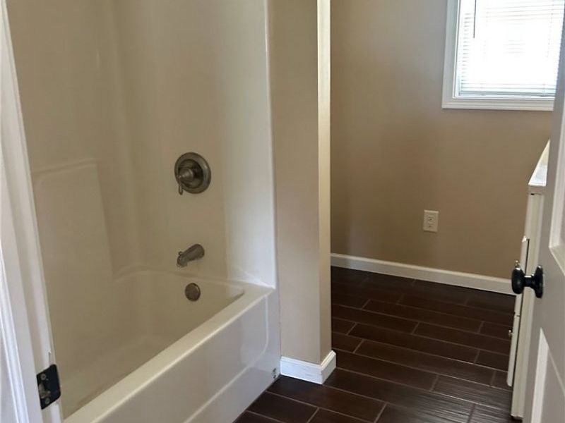 68572 Pennyroyal Road, Quaker City, OH 43773 Photo 4