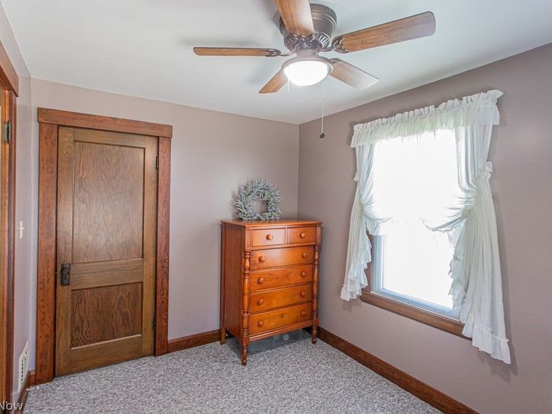 353 Grant Avenue, Mc Donald, OH 44437 Photo 24