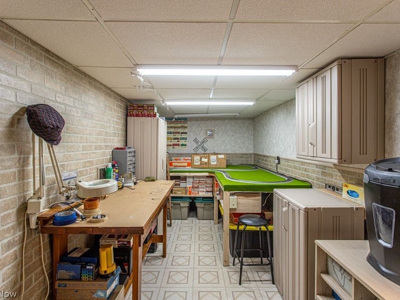 353 Grant Avenue, Mc Donald, OH 44437 Photo 32