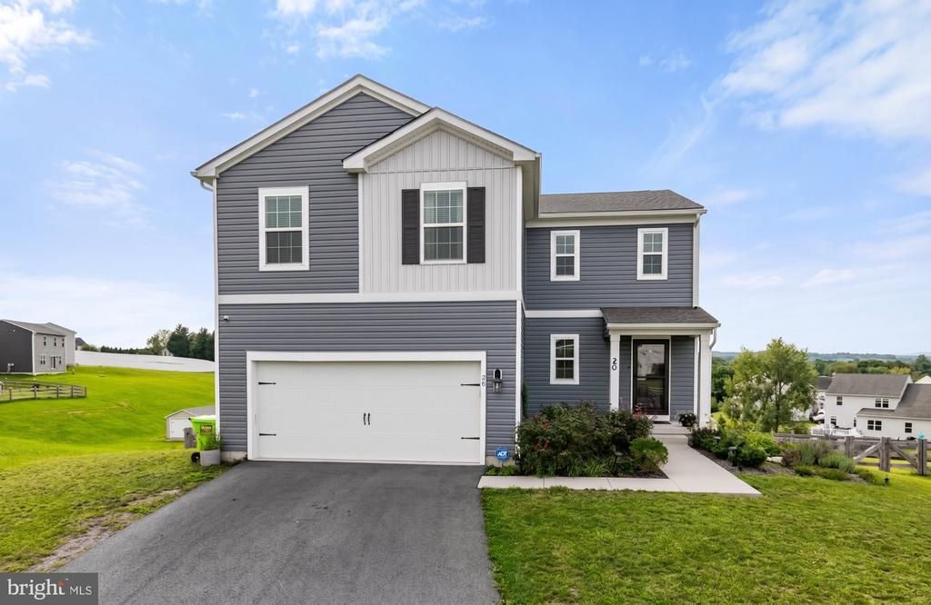 20 SKYTOP COURT, BERNVILLE, PA 19506