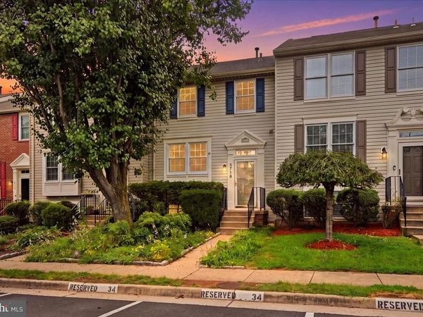 5718 CROATAN COURT , CENTREVILLE, VA 20120