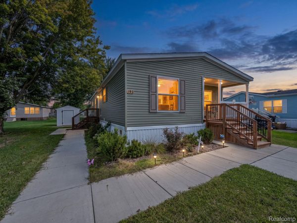 6988 McKean Road , Unit 193, Ypsilanti, Mi 48197