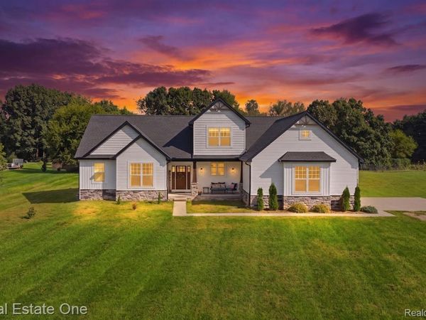 5468 Stone Garden Drive, Marion Township, Mi 48843