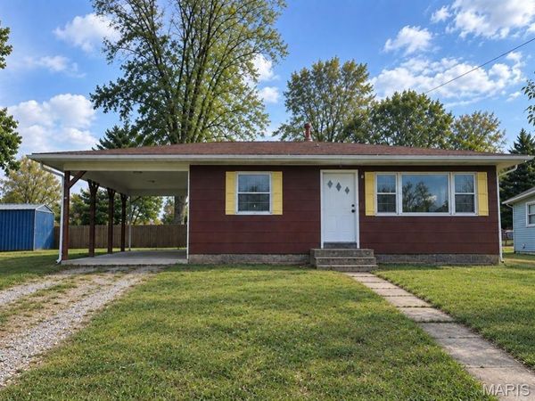 601 W 3rd Street, Dixon, MO 65459