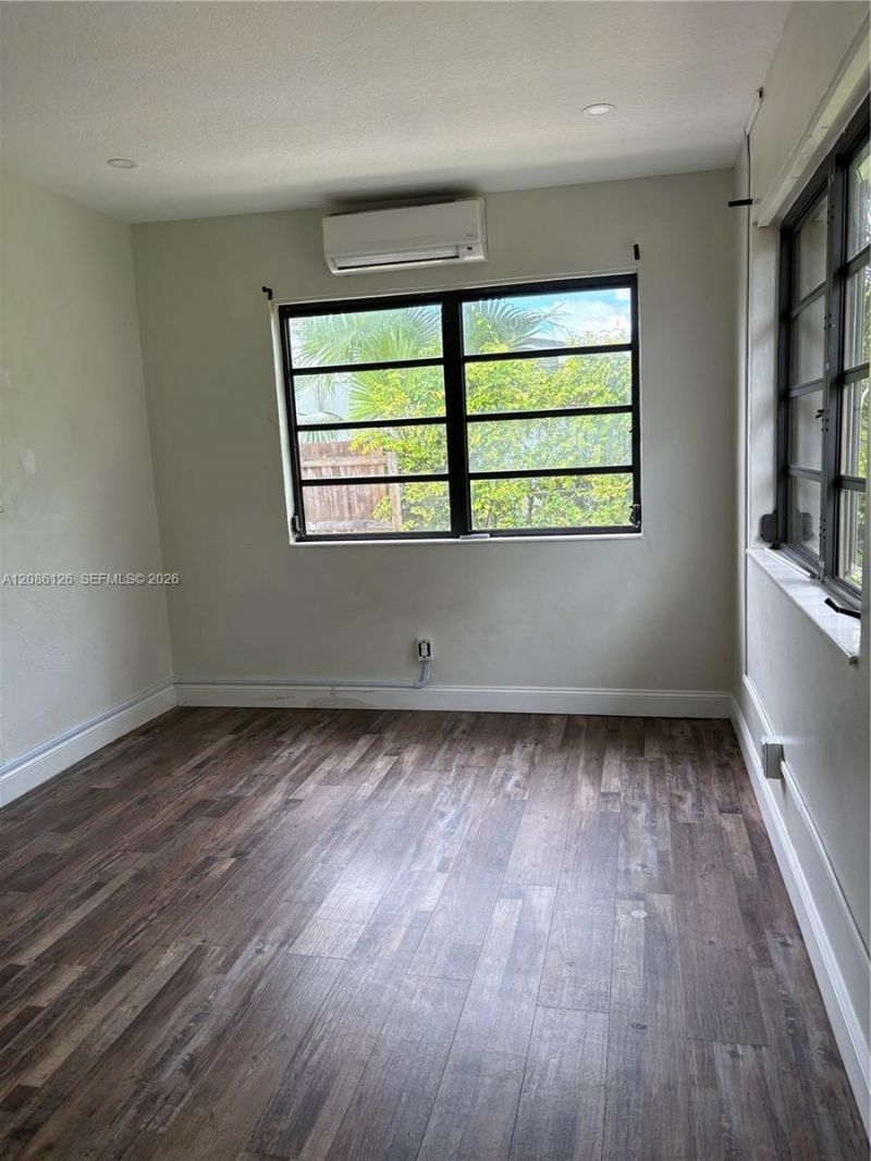 1561 NW 8th Ter, Unit 1561, Homestead, FL 33030 Photo