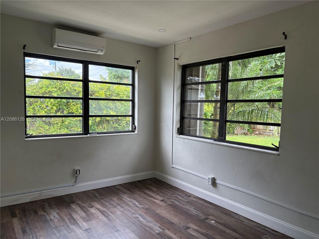 1561 NW 8th Ter, Unit 1561, Homestead, FL 33030 Photo