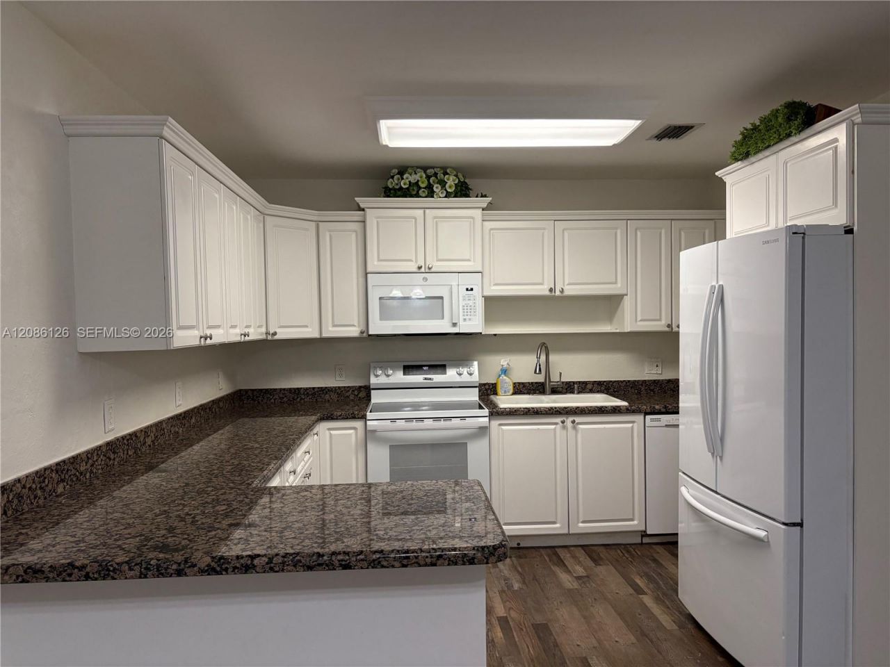 1561 NW 8th Ter, Unit 1561, Homestead, FL 33030 Photo