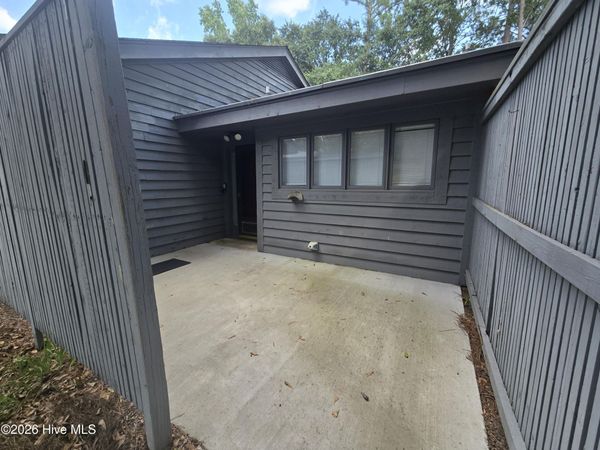 1604 Sherbrooke Circle , Laurinburg, NC 28352