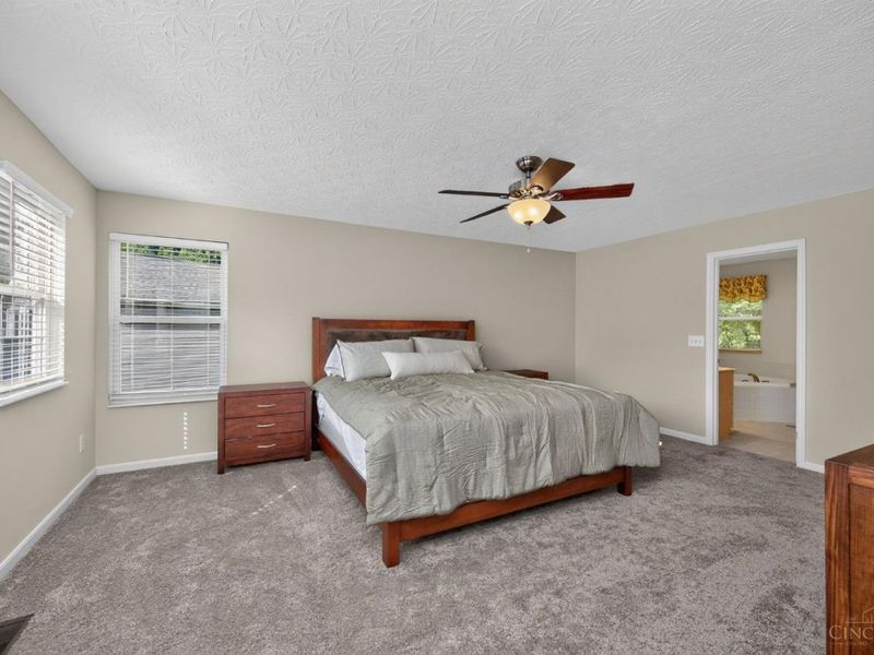 1206 E Glen Echo Lane, Miami Township, OH 45140 Photo 23