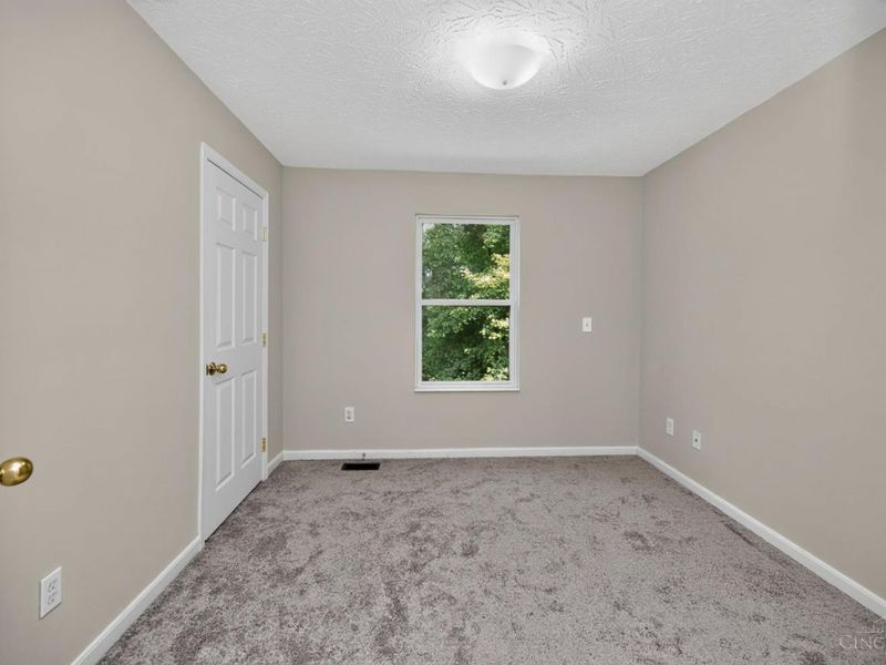 1206 E Glen Echo Lane, Miami Township, OH 45140 Photo 29