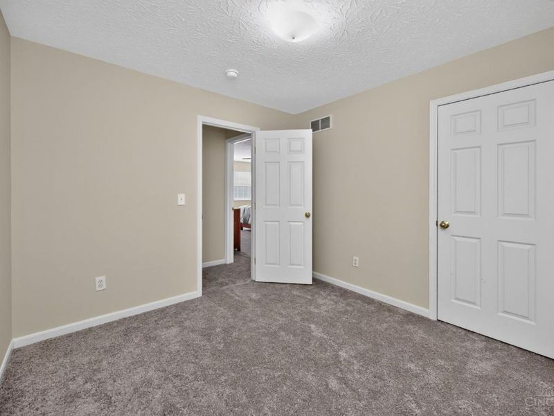 1206 E Glen Echo Lane, Miami Township, OH 45140 Photo 30