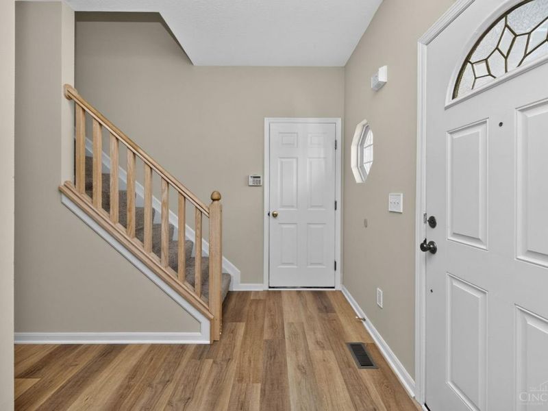 1206 E Glen Echo Lane, Miami Township, OH 45140 Photo 4