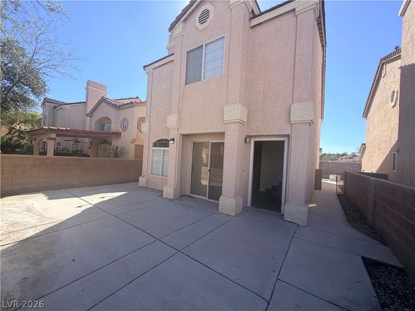 5402 Snake Lane, Las Vegas, NV 89118