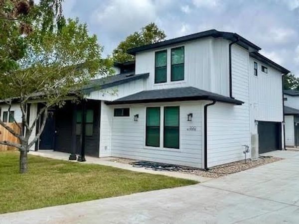200 W Goforth RD, Buda, TX 78610