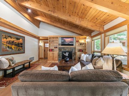1017 Martis Landing, Truckee, CA 96161 Photo