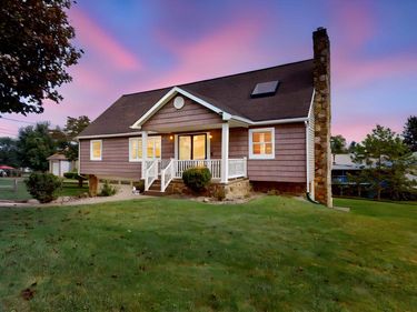 679 Old Monongah Road, Fairmont, WV 26554