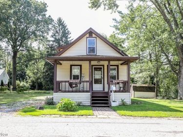504 E Maple Lane, Ravenna, OH 44266