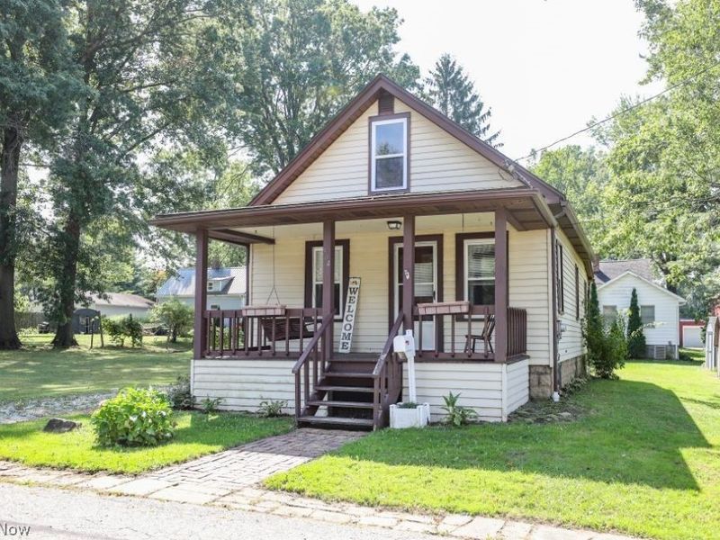 504 E Maple Lane, Ravenna, OH 44266 Photo 4