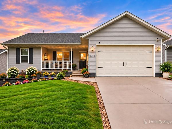 6613 Ohio Street SW, Cedar Rapids, IA 52404