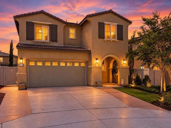35769 Asturian Way, Fallbrook, CA 92028