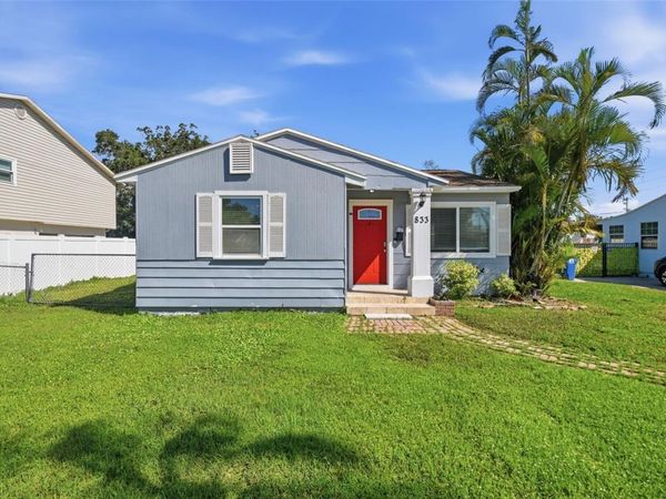833 61ST AVENUE NE, ST PETERSBURG, FL 33703