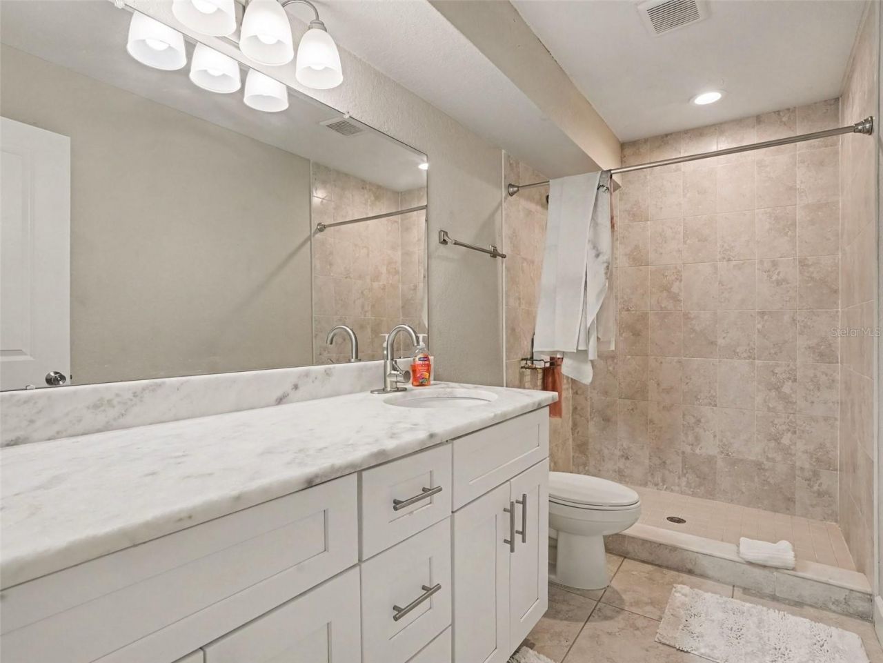 705 Lake Ada Boulevard, Dundee, FL 33838 Photo